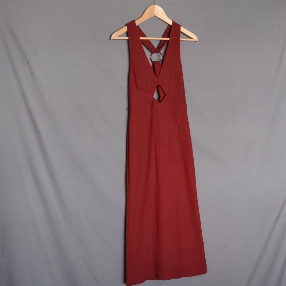FREE PEOPLE MIDI W/ CUT OUTS🌶️